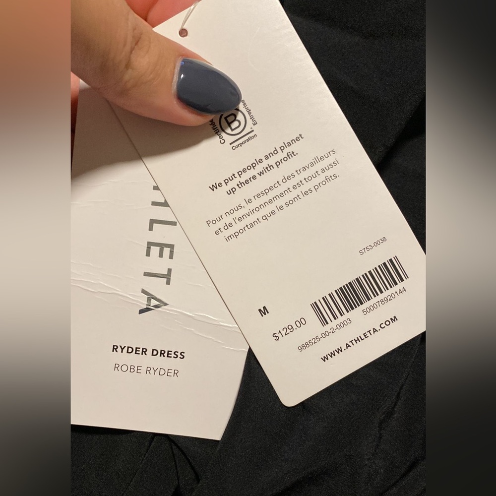 ATHLETA Ryder Dress // Black - Picture 12 of 16